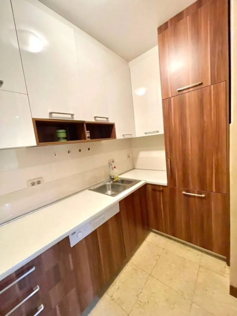 Prodaja, dvosoban stan, 79m², Centar, Podgorica