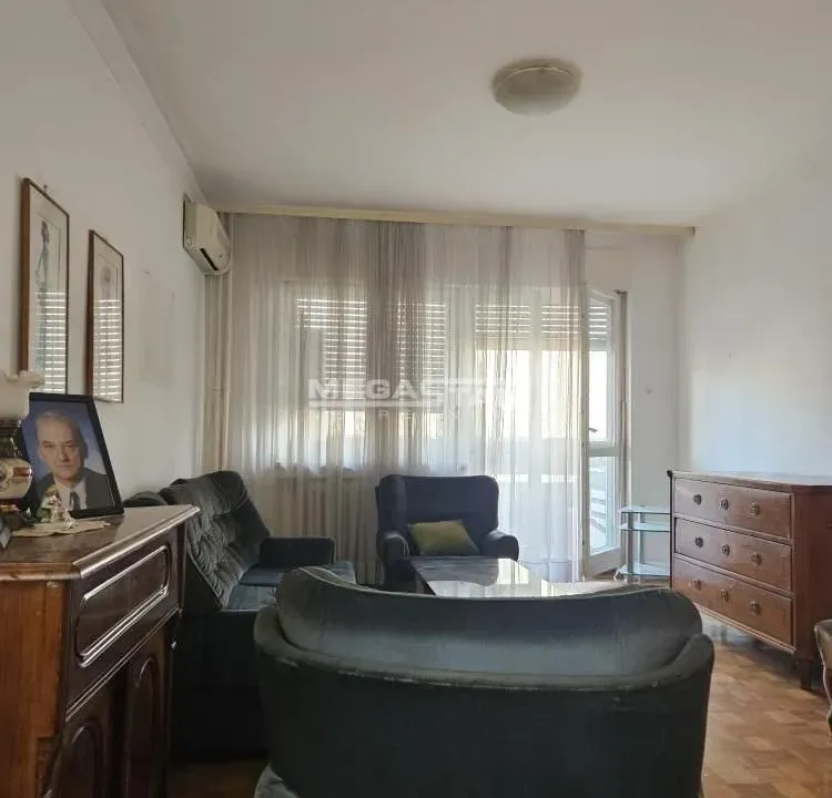 Sale, three bedroom apartment, 78m², Savski Venac, Beograd