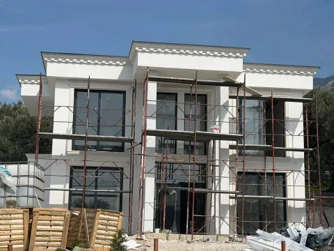 Prodaja, kuća, 200m², Centar, Bar - image 4