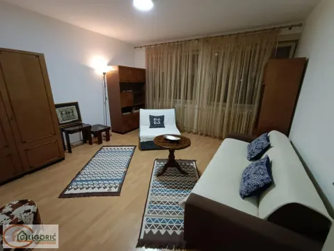 Izdavanje, dvosoban stan, 50m², Kotež 1, Pančevo - image 1