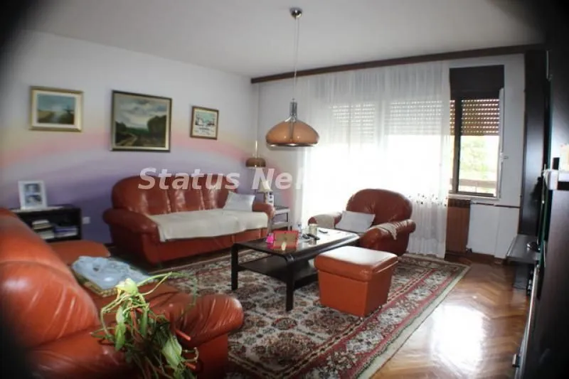 Prodaja, kuća, 260m², Kać, Novi Sad Sve Podlokacije