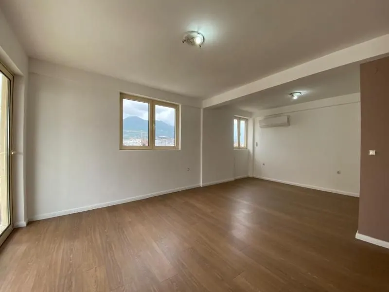 Sale, one bedroom apartment, 60m², Bar, Crna Gora