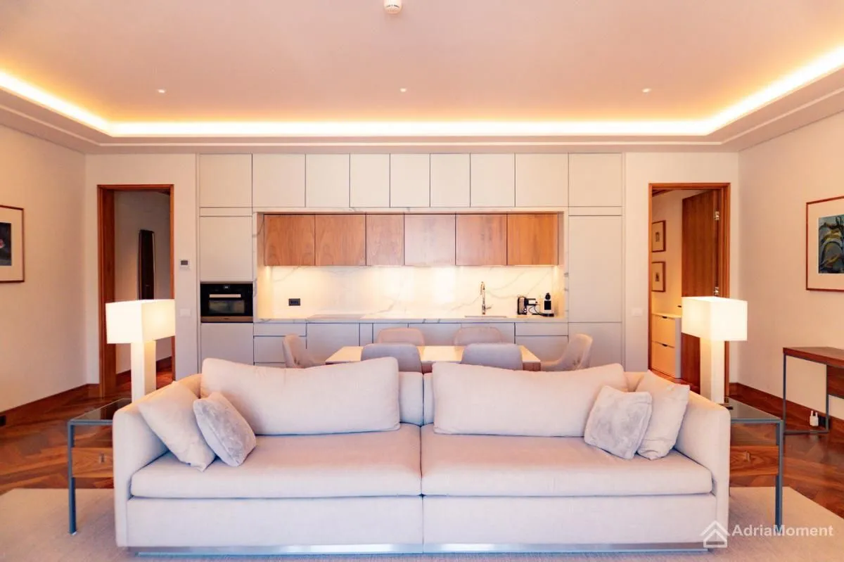 Prodaja, trosoban stan, 174m², Porto Montenegro, Tivat