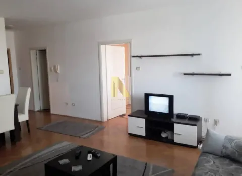 Izdavanje, dvosoban stan, 50m², Bulevar Oslobodjenja, Novi Sad Sve Podlokacije - image 5