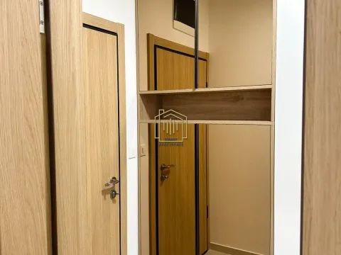 Izdavanje, jednosoban stan, 47m², City Kvart, Podgorica - image 5
