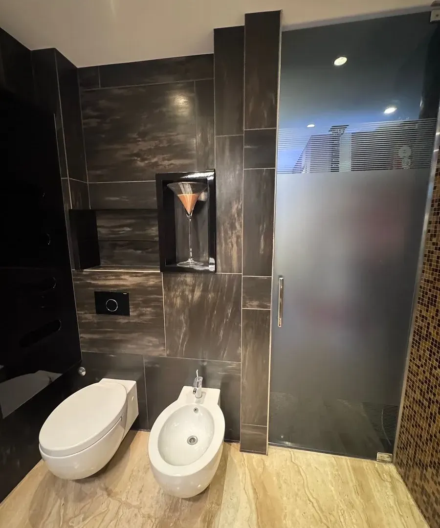 Prodaja, četvorosoban stan, 117m², Crveni Krst, Beograd