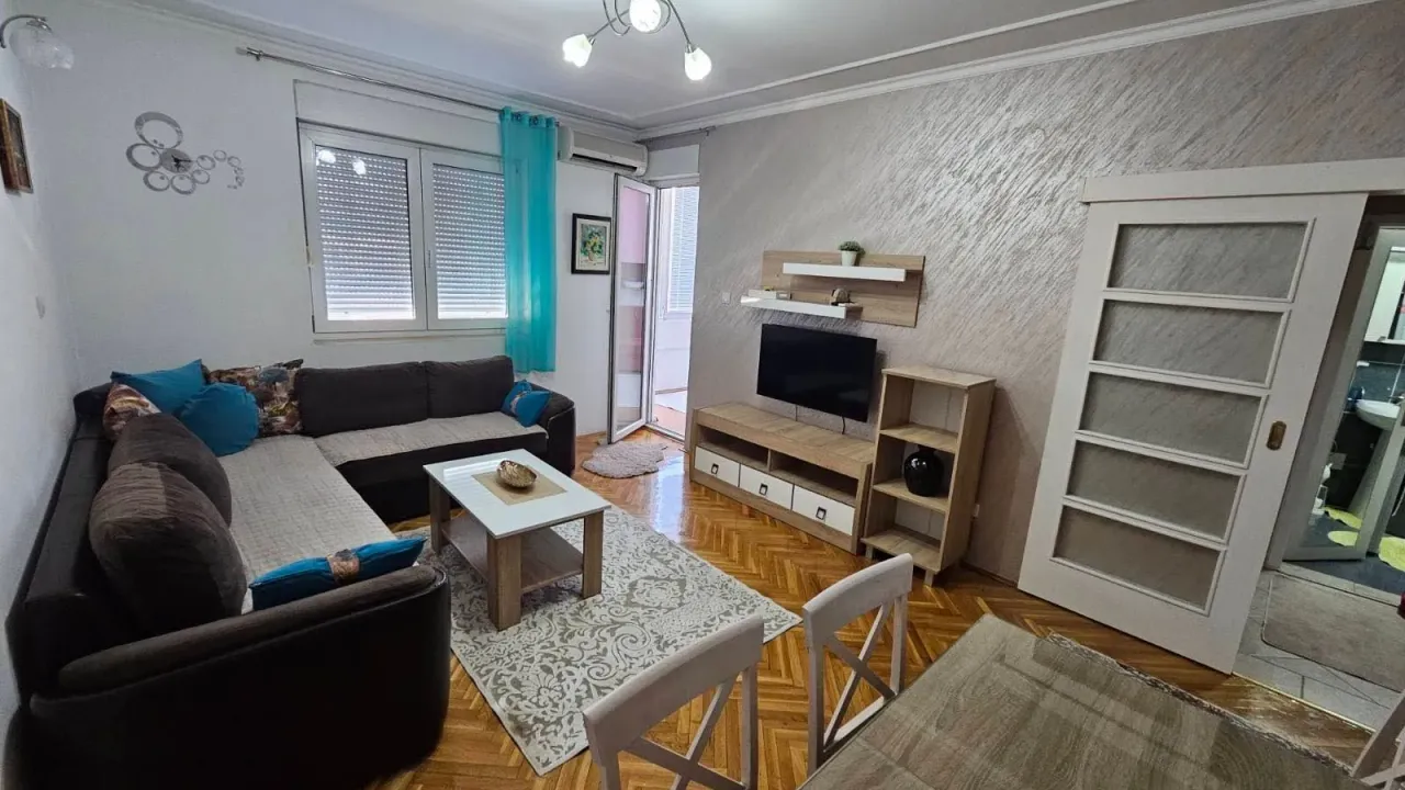 Rent, one bedroom apartment, 48m², Stari Aerodrom, Podgorica
