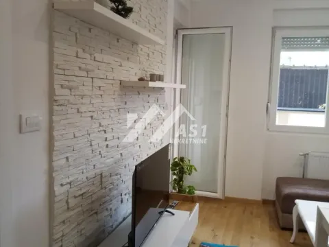 Rent, one bedroom apartment, 32m², Nova Detelinara, Novi Sad Sve Podlokacije - image 3