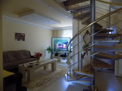 Sale, house, 230m², Gloždak, Paraćin