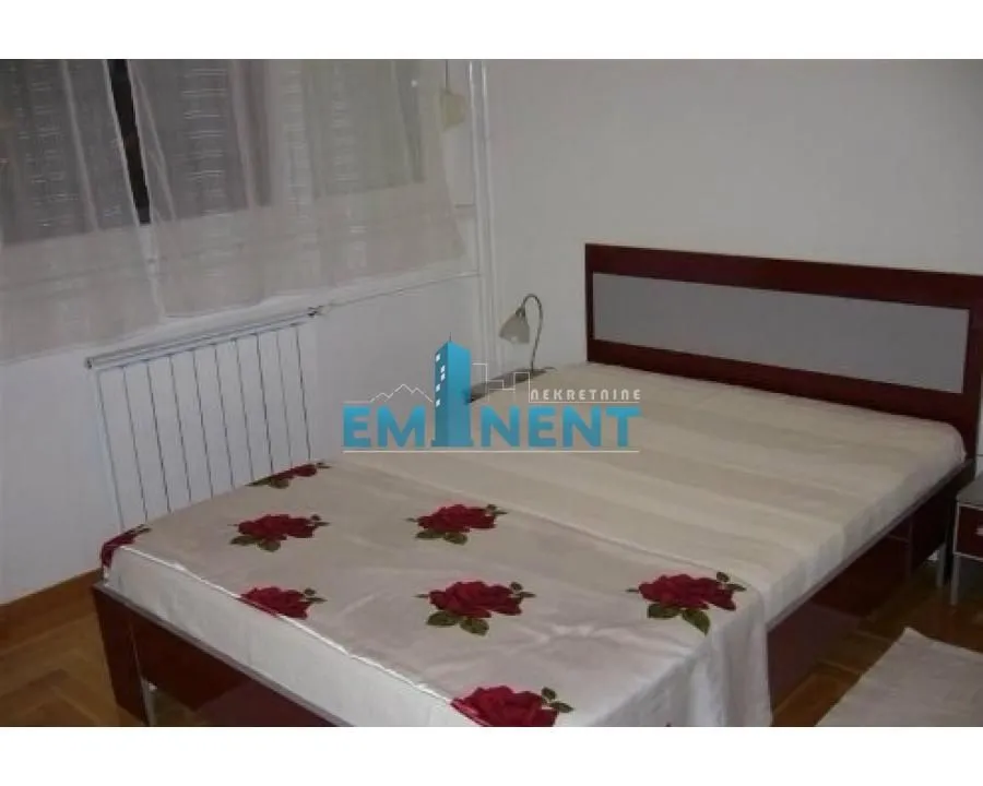 Rent, two bedroom apartment, 43m², Novi Beograd Blok 22, Novi Beograd Sve Podlokacije