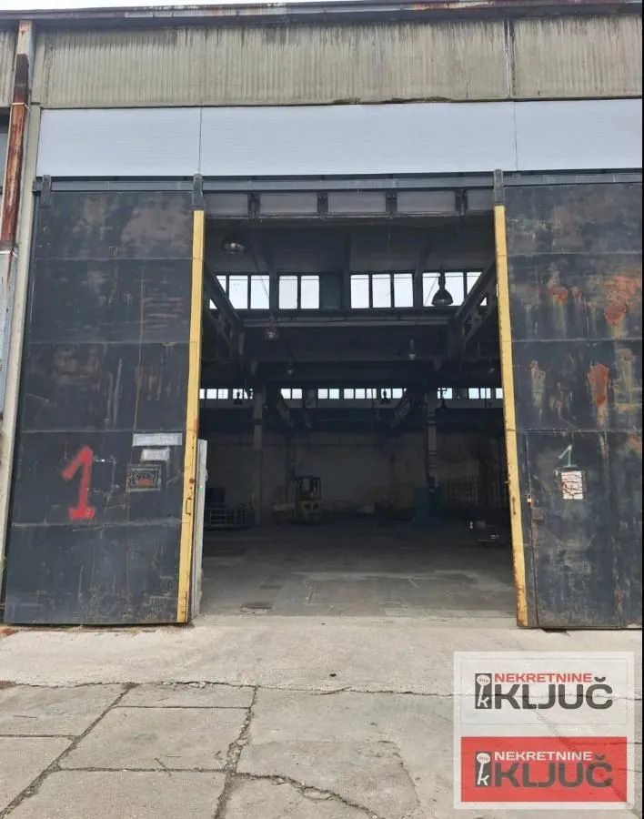 Rent, office space, 800m², Salajka, Novi Sad Sve Podlokacije