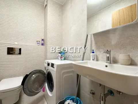 Izdavanje, trosoban stan, 80m², Dorćol Sve Podlokacije, Beograd - image 10