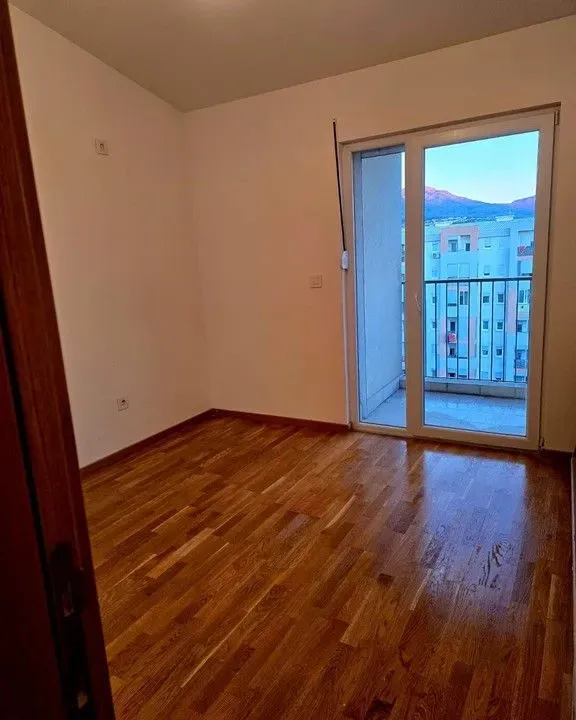 Sale, two bedroom apartment, 72m², Stari Aerodrom, Podgorica