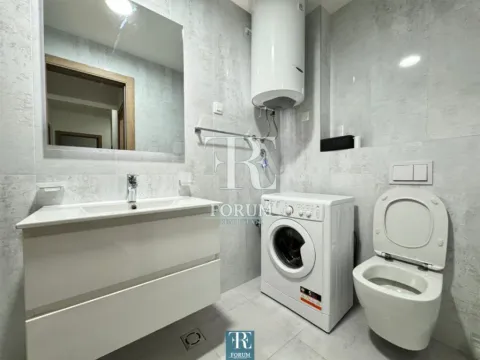 Izdavanje, dvosoban stan, 70m², Master Kvart, Podgorica - image 9