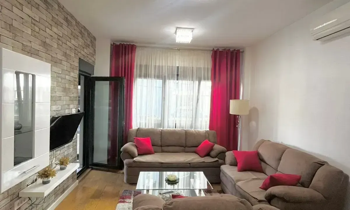 Rent, two bedroom apartment, 70m², Centar, Podgorica