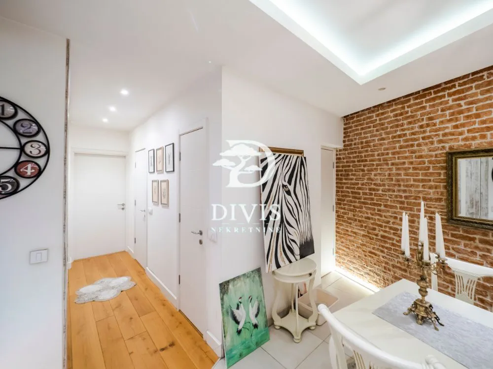 Prodaja, trosoban stan, 95m², Stari Grad, Beograd