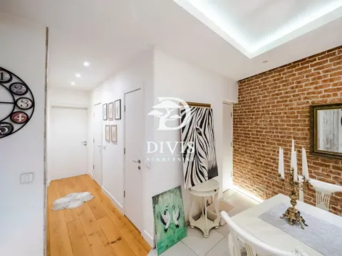 Prodaja, trosoban stan, 95m², Stari Grad, Beograd - image 16