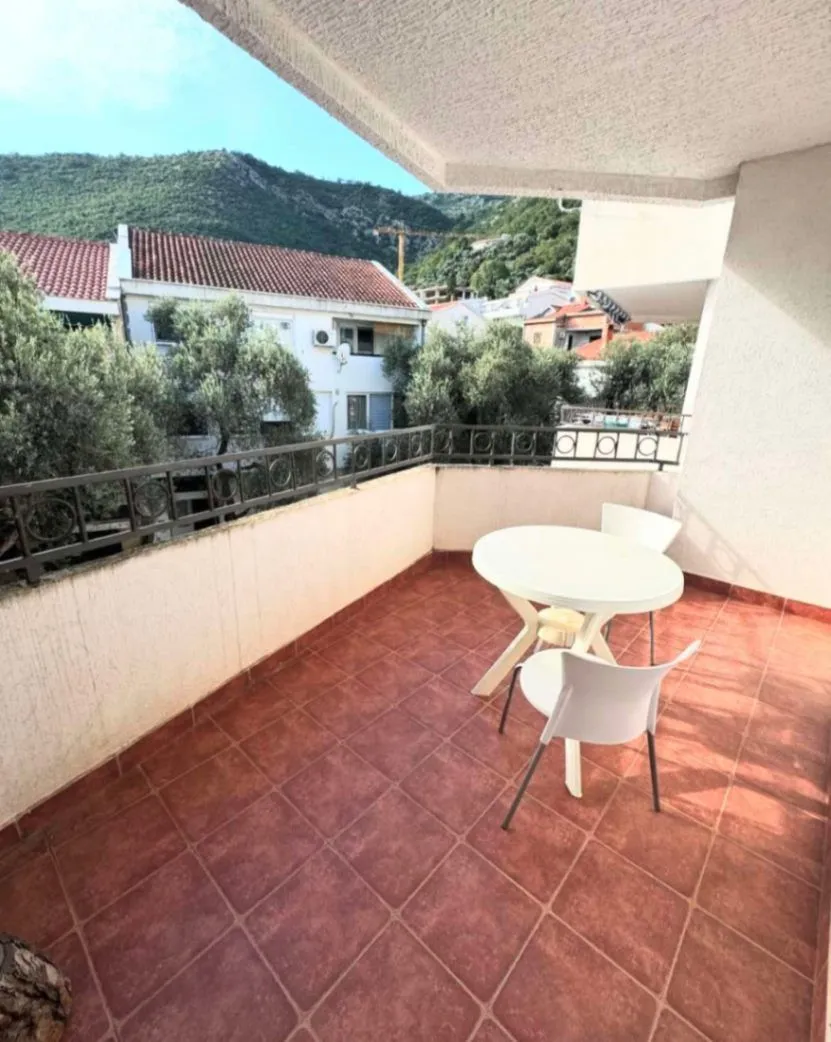 Sale, one bedroom apartment, 37m², Petrovac, Budva