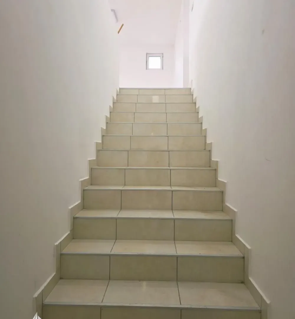Rent, office space, 320m², Mali Mokri Lug, Zvezdara Sve Podlokacije