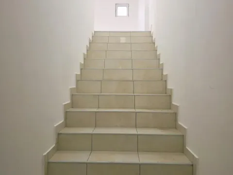 Izdavanje, poslovni prostor, 320m², Mali Mokri Lug, Zvezdara Sve Podlokacije - image 7