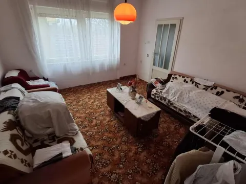 Sale, house, 199m², Kula, Srbija - image 47