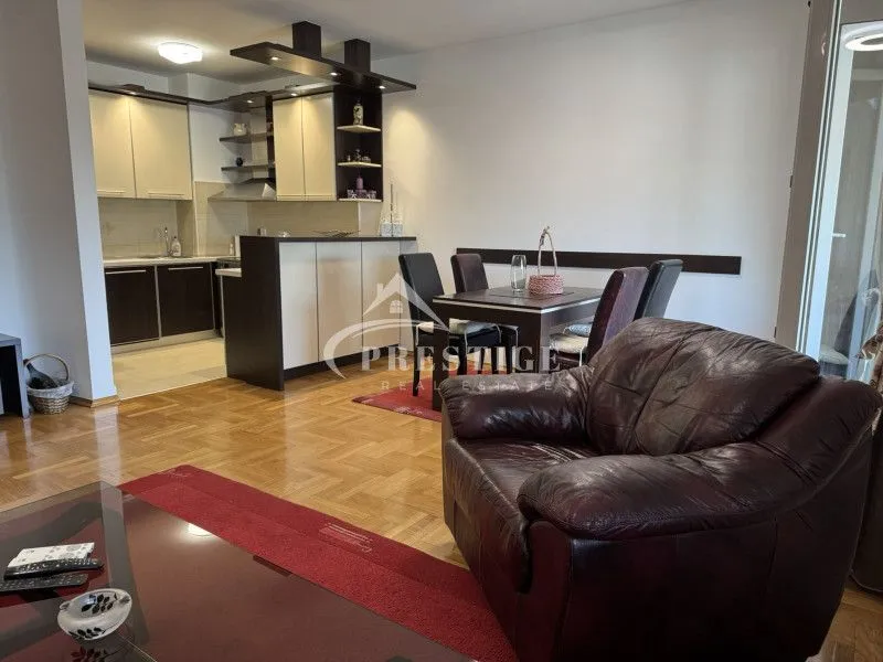 Rent, two bedroom apartment, 87m², Stari Aerodrom, Podgorica