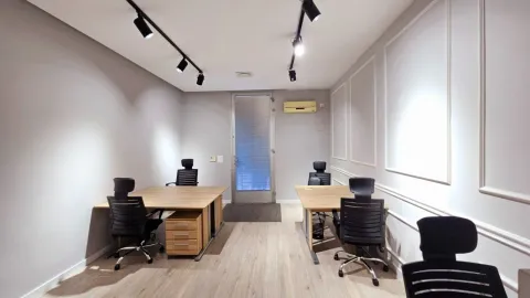 Rent, office space, 80m², Centar, Podgorica - image 9