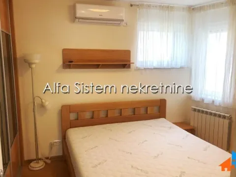 Rent, three bedroom apartment, 110m², Savski Venac, Beograd - image 8