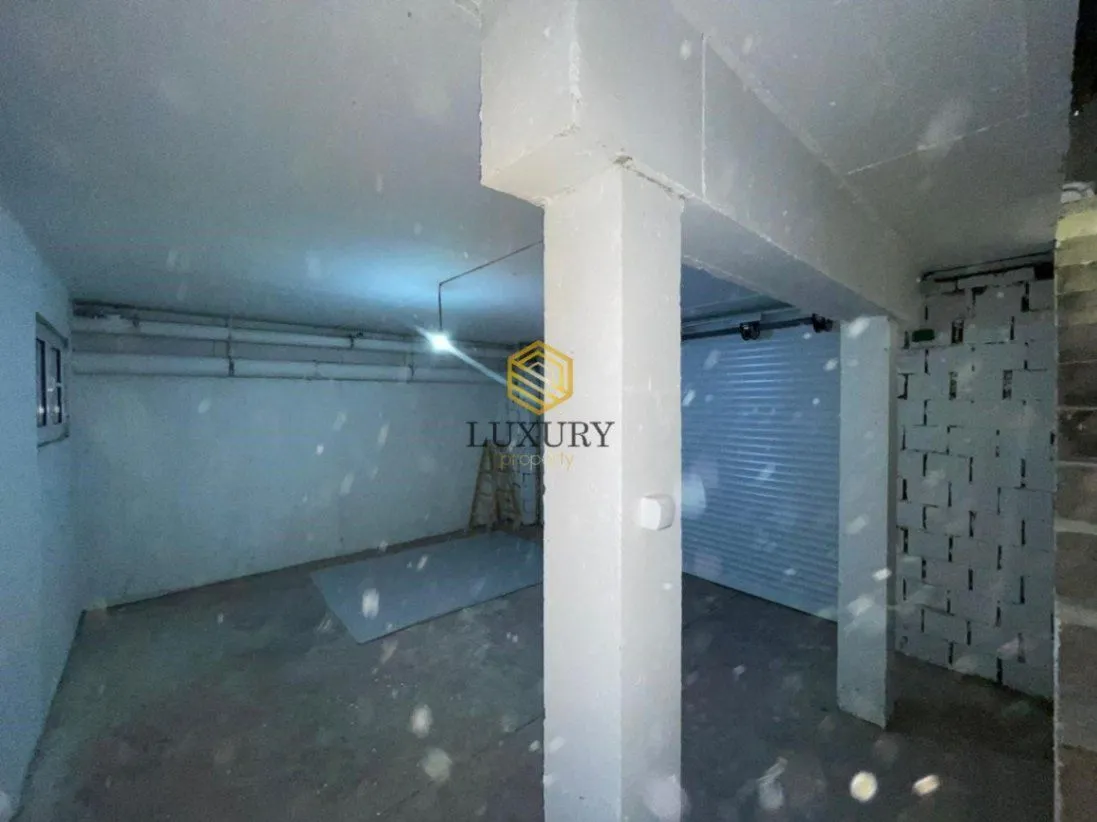 Rent, office space, 84m², Pobrežje, Podgorica