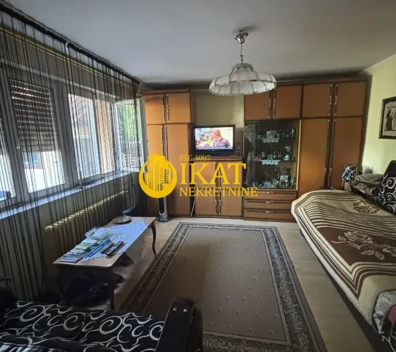 Sale, house, 111m², Batajnica, Beograd