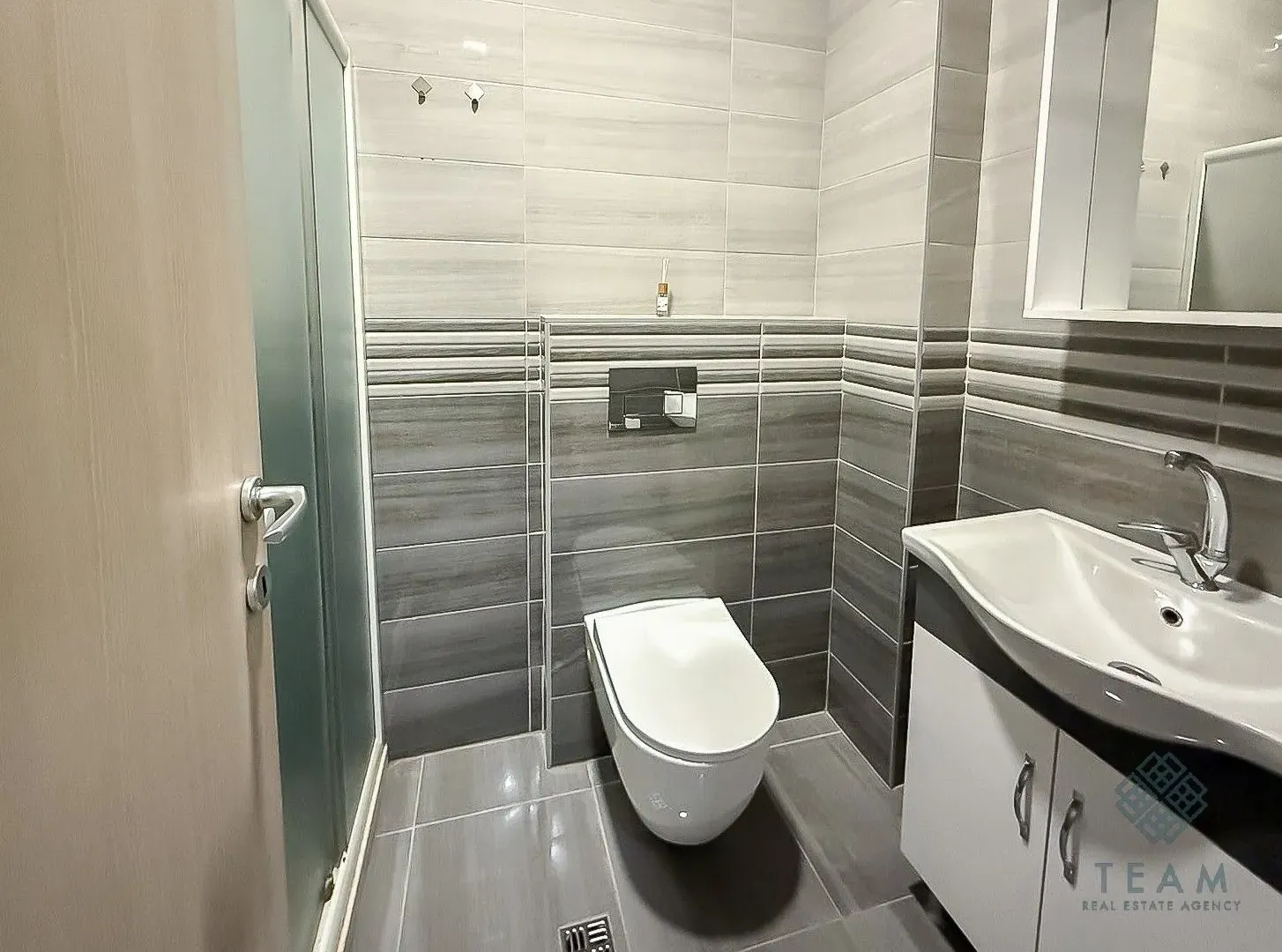 Rent, one bedroom apartment, 50m², Stari Aerodrom, Podgorica