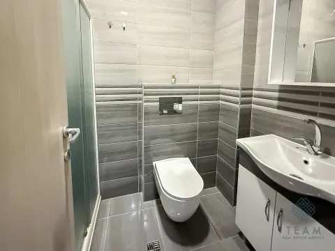 Izdavanje, jednosoban stan, 50m², Stari Aerodrom, Podgorica - image 10