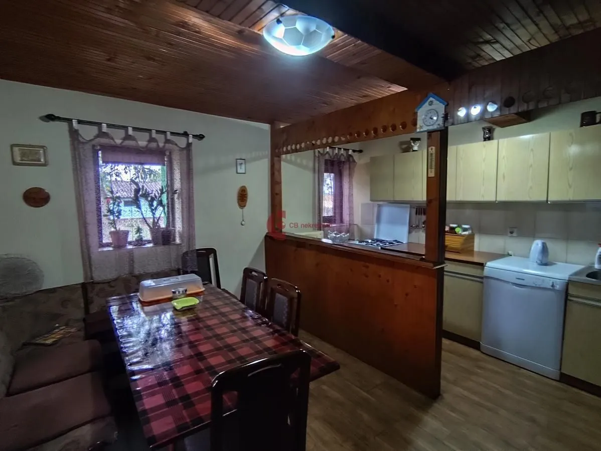 Prodaja, kuća, 130m², Aleksandrovo, Subotica