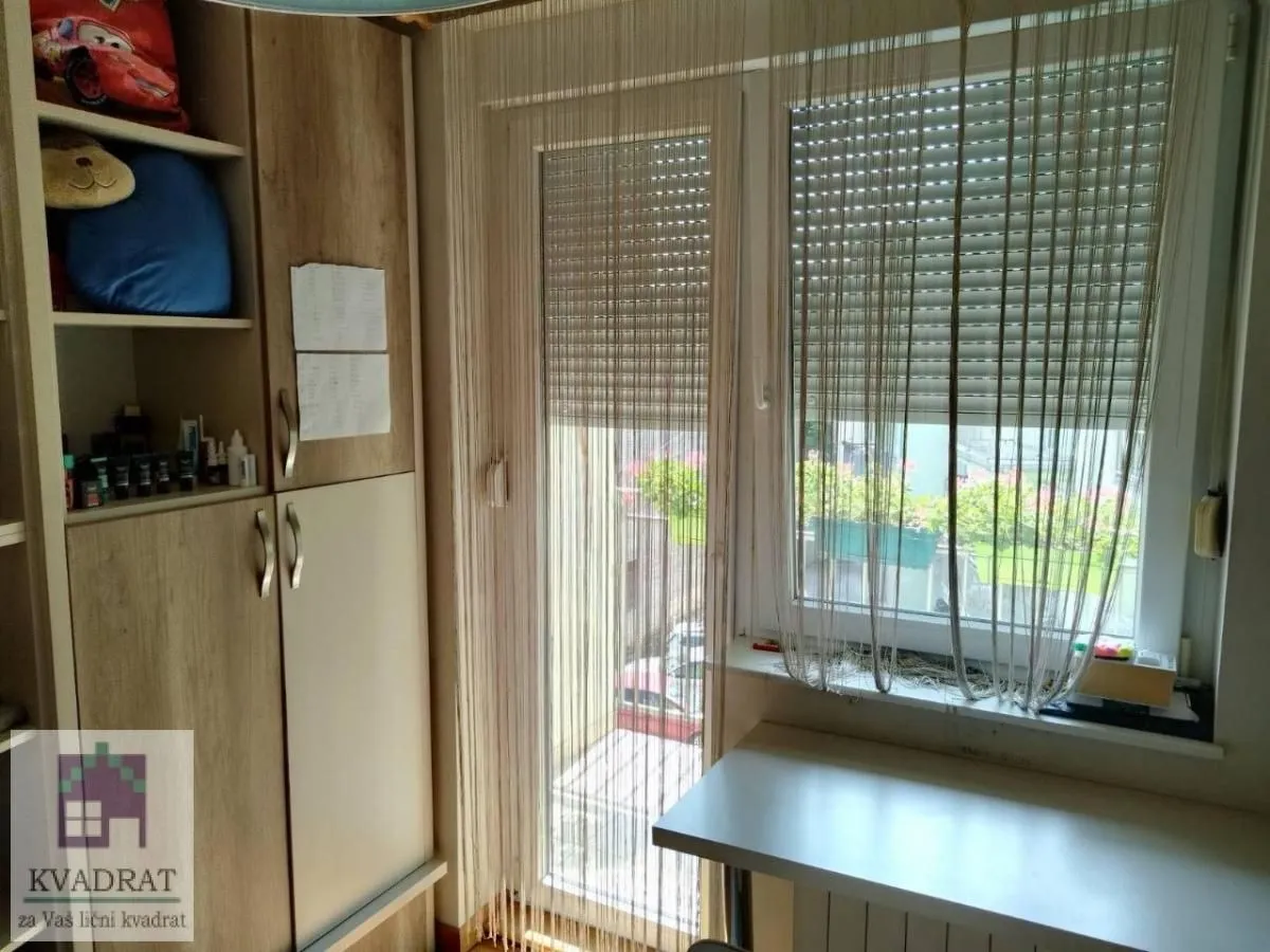 Prodaja, četvorosoban stan, 115m², Grbavica, Novi Sad Sve Podlokacije