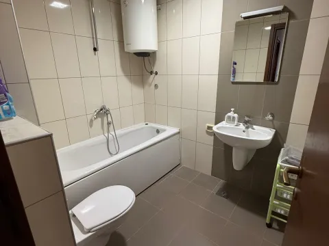 Rent, two bedroom apartment, 75m², City Kvart, Podgorica - image 4