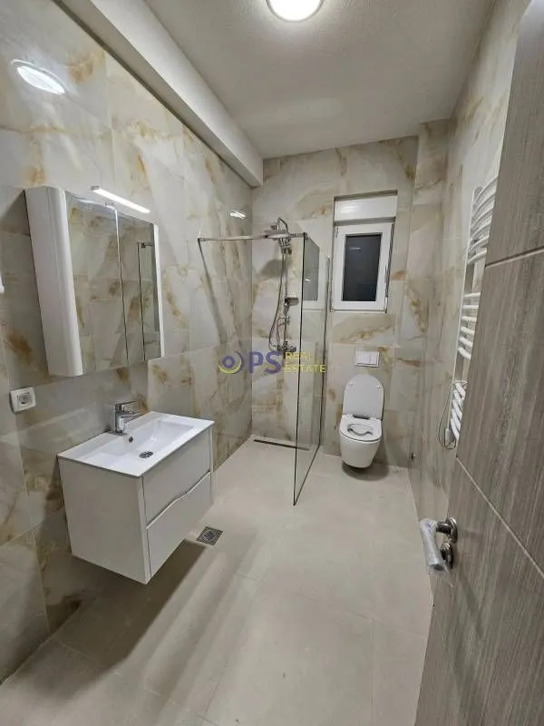 Prodaja, dvosoban stan, 70m², Đenovići, Herceg Novi
