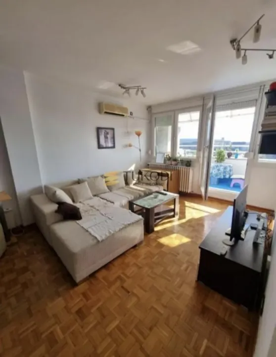 Izdavanje, jednosoban stan, 44m², Novi Beograd Blok 21, Novi Beograd Sve Podlokacije