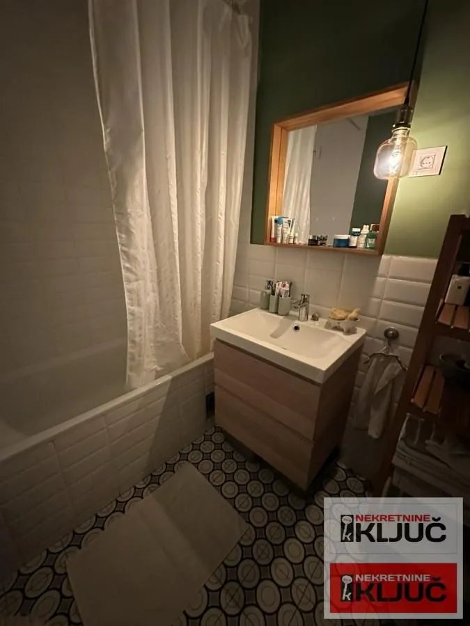 Prodaja, četvorosoban stan, 93m², Liman 4, Novi Sad Sve Podlokacije
