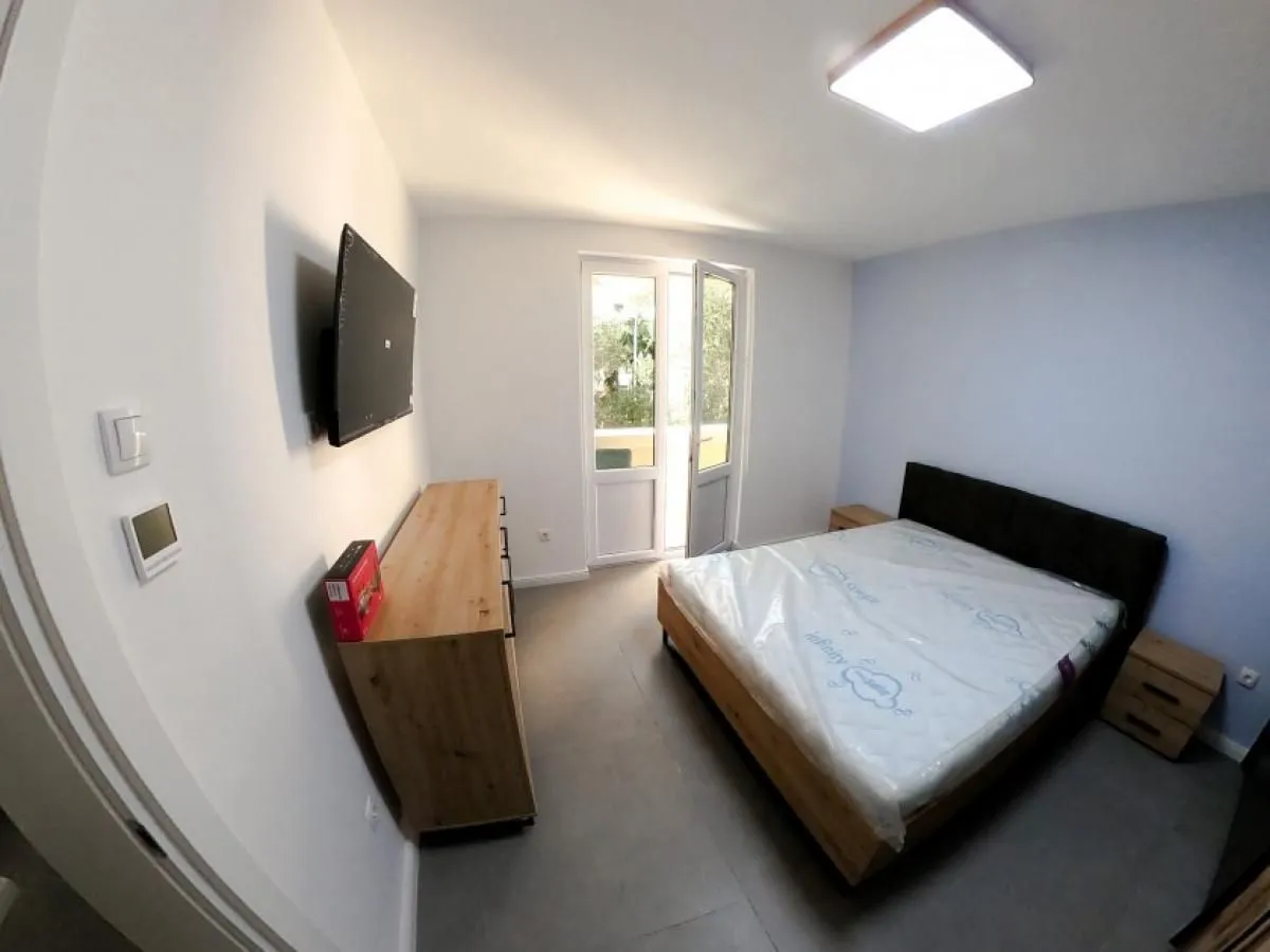 Rent, two bedroom apartment, 60m², Tivat, Crna Gora
