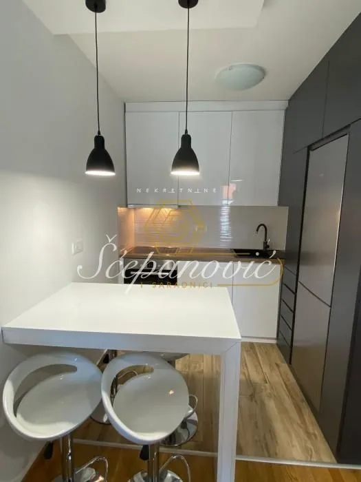 Prodaja, dvosoban stan, 44m², Nova Detelinara, Novi Sad Sve Podlokacije