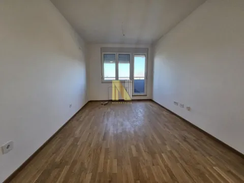 Sale, three bedroom apartment, 60m², Avijatičarsko naselje, Novi Sad Sve Podlokacije - image 2