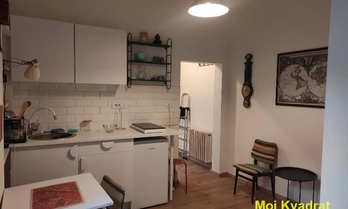 Izdavanje, jednosoban stan, 30m², Čubura, Beograd