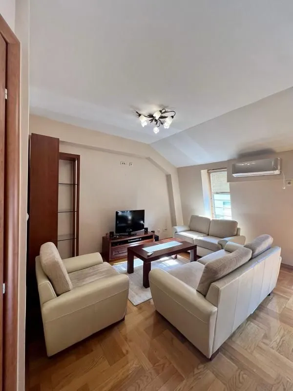 Rent, one bedroom apartment, 53m², Gorica C, Podgorica