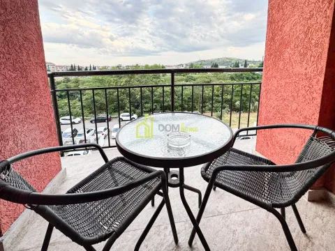 Izdavanje, trosoban stan, 92m², Krivi Most, Podgorica - image 7