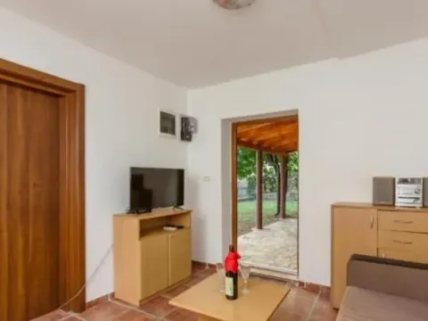 Sale, house, 64m², Orahovac, Kotor - image 2