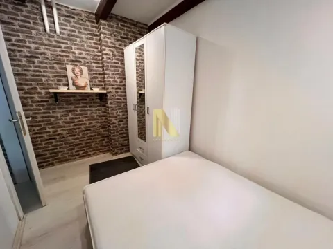 Prodaja, dvosoban stan, 48m², Centar, Novi Sad - image 4