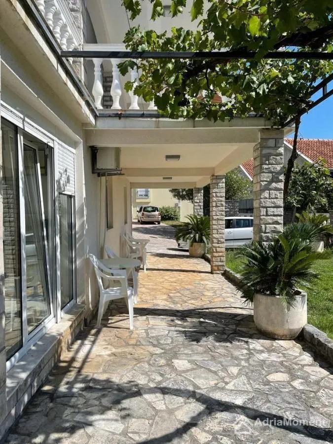 Prodaja, kuća, 350m², Baošići, Herceg Novi