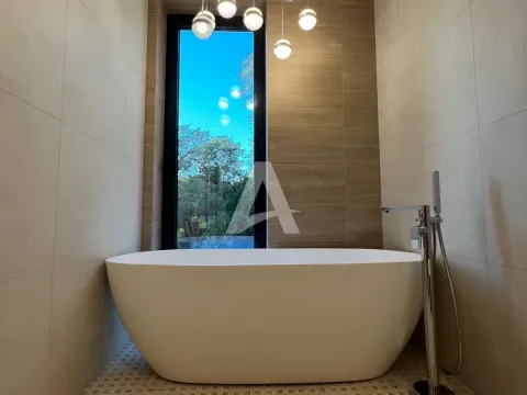 Sale, house, 317m², Kavač, Kotor - image 24