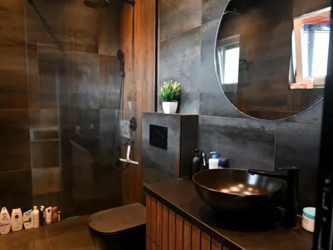 Prodaja, kuća, 360m², Petrovaradin, Novi Sad - image 19