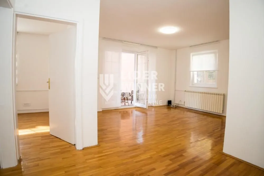 Izdavanje, trosoban stan, 87m², Voždovac Sve Podlokacije, Beograd